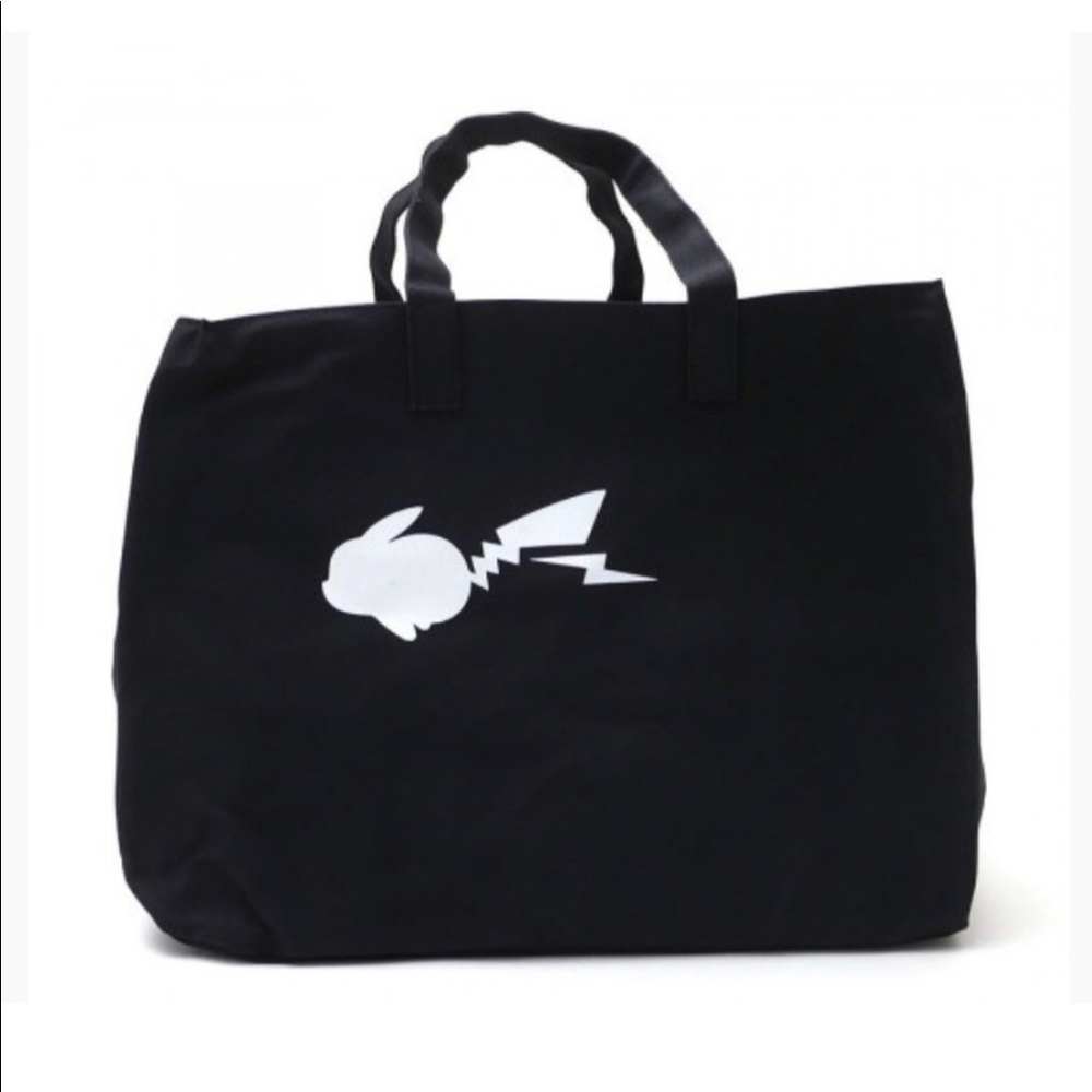 FRAGMENT DESIGN X POKEMON : TBP BIG BAG M BLACK